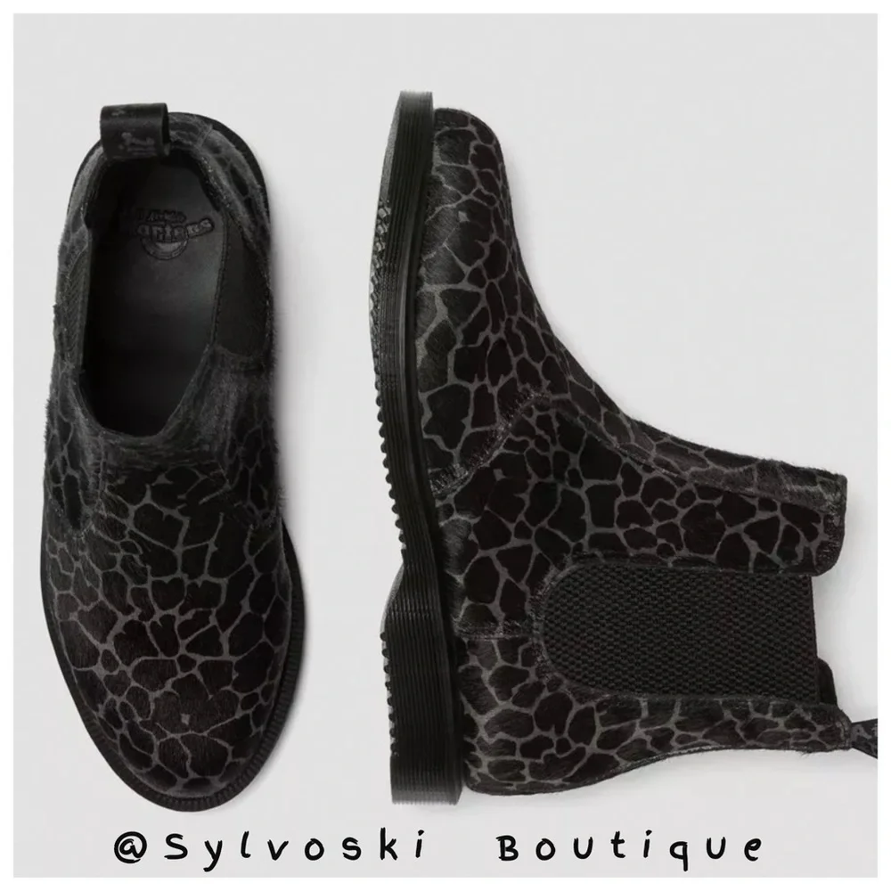 🖤 DR MARTENS FLORA WOMEN'S ANIMAL PRINT CHELSEA BOOTS NWT 🖤 - Picture 1 of 12